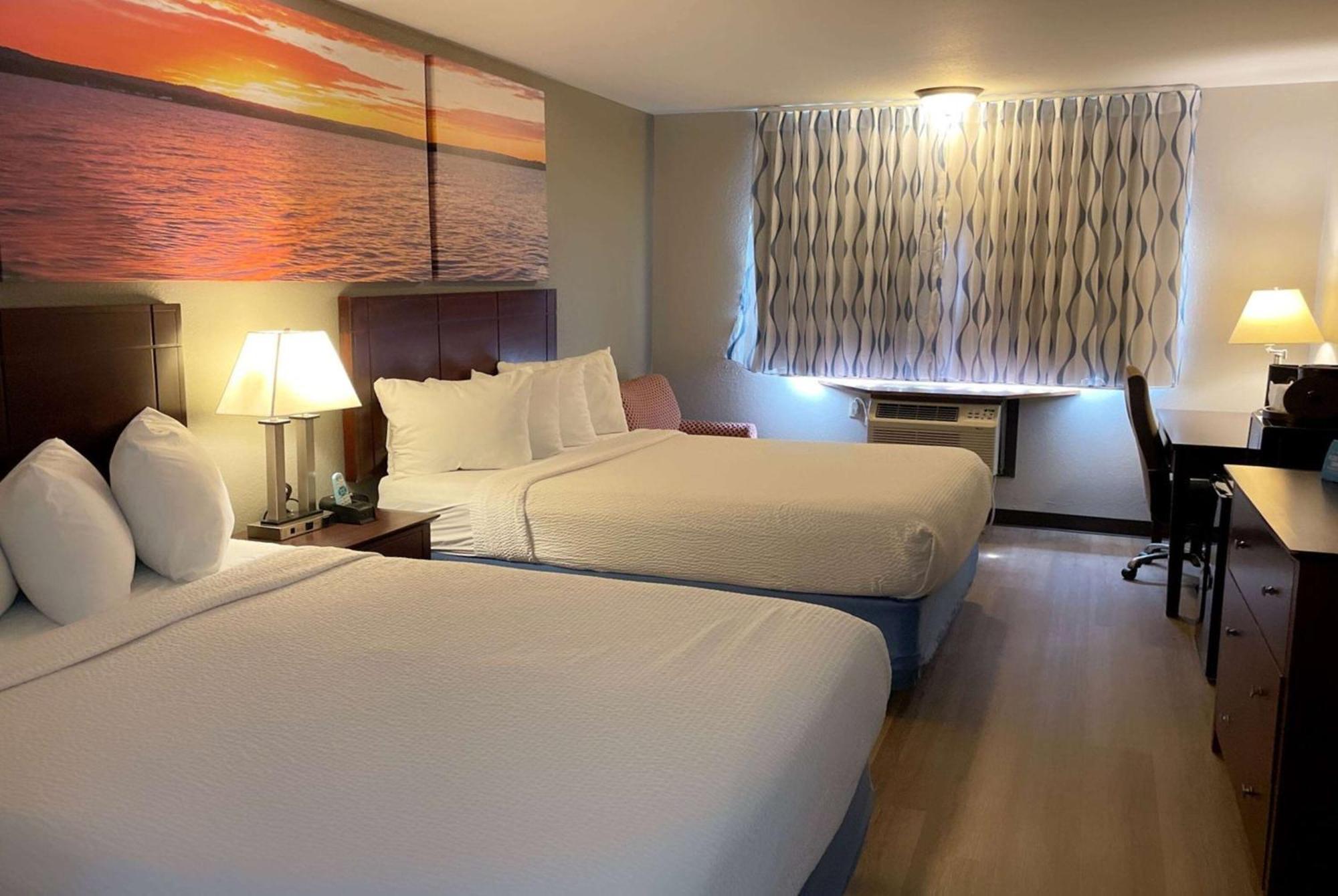 Days Inn & Suites By Wyndham Stevens Point Esterno foto